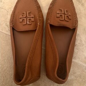 Tory Burch Brown Leather Flats with Geometric Detail